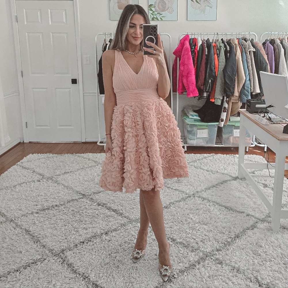 Aidan Mattox Rosette pink cocktail dress Size S - Picture 11 of 11